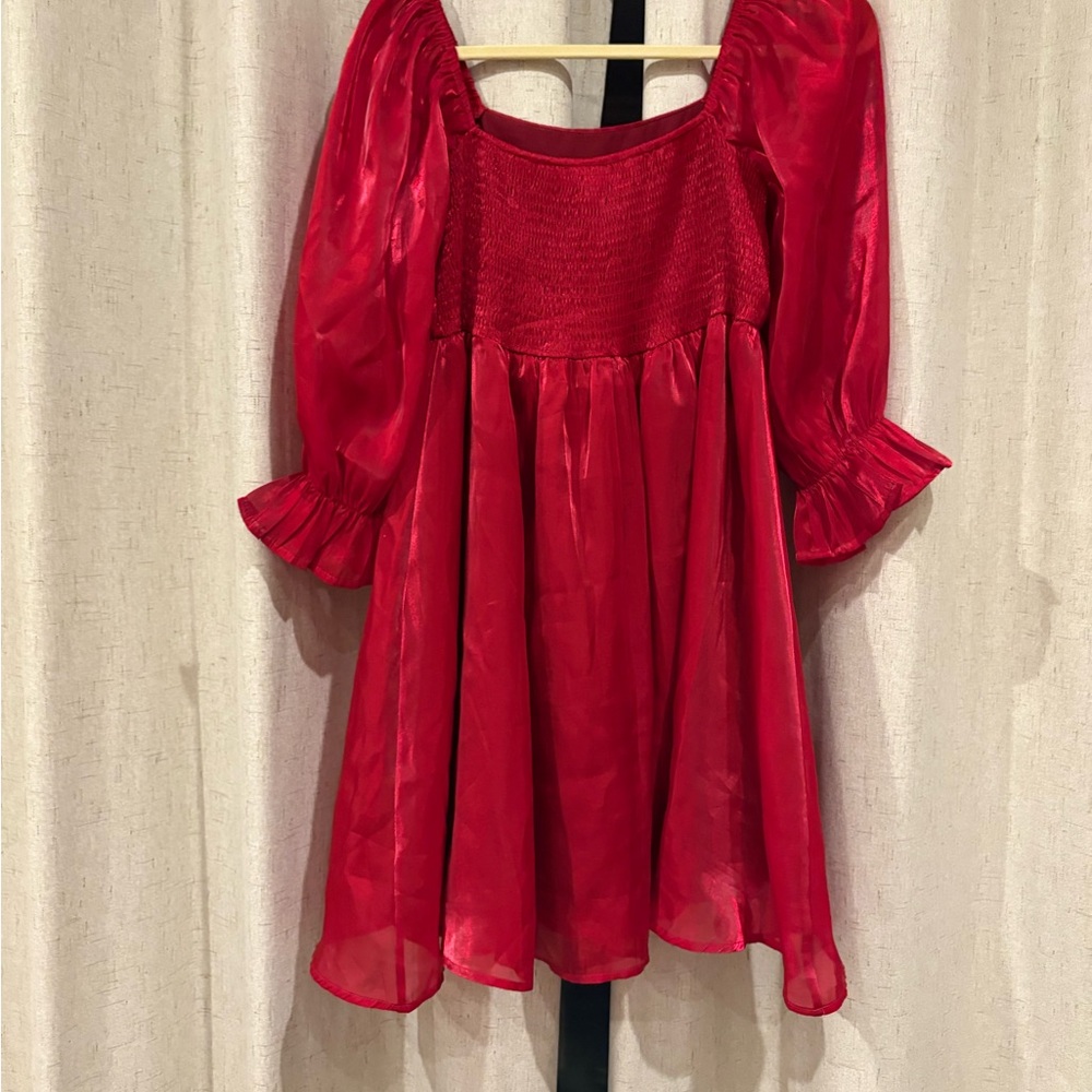 Entro Vibrant Red Satin Dress - Picture 2 of 8